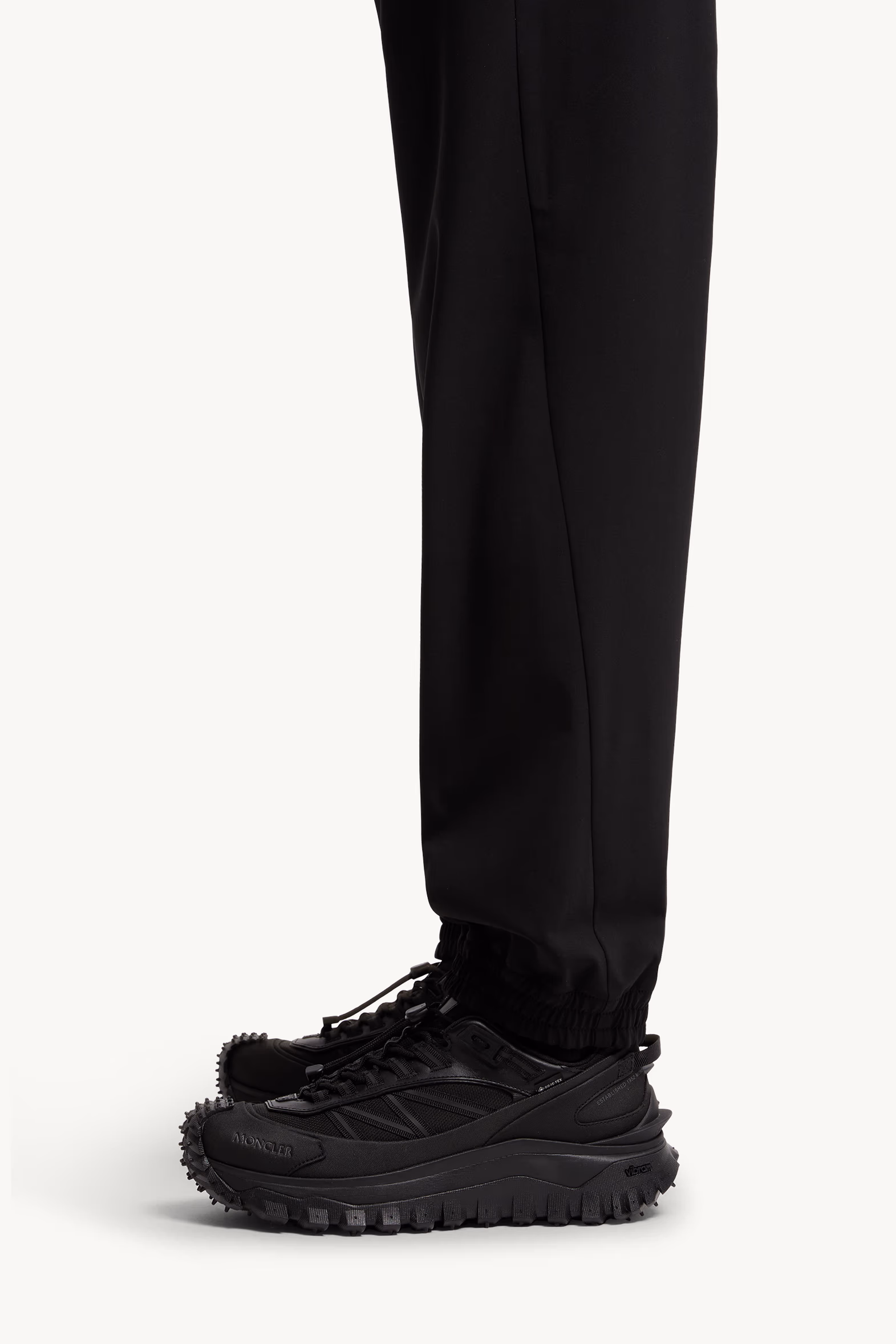 Logo Jogging Pants Men Black Moncler 4